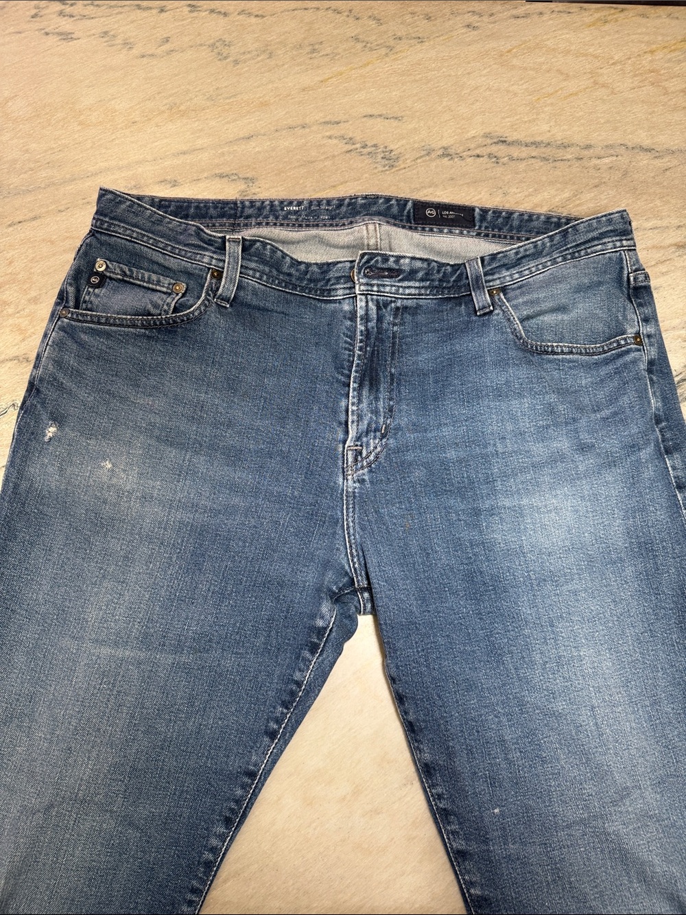Ag Adriano Goldschmied Everett Slim Straight 38x34 with tear